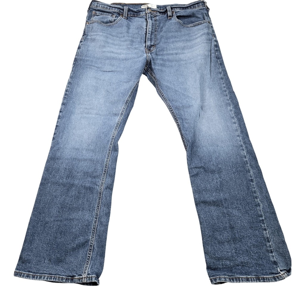 Signature Levi Strauss Bootcut Jeans Mens 36x29 (tag 38x29) Blue Relaxed Denim
